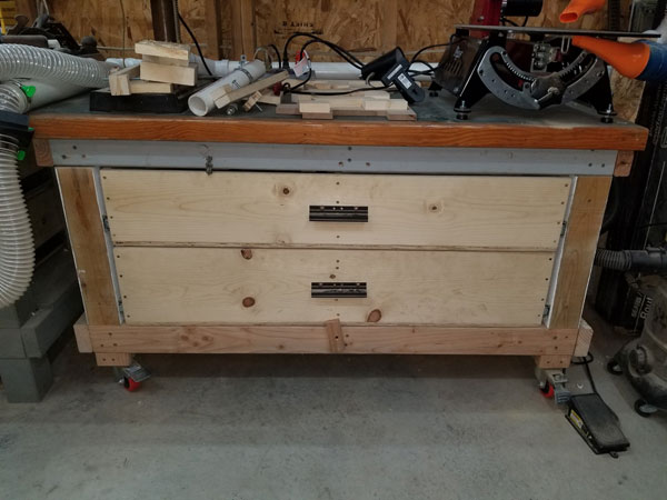 diy woodworking tool bench